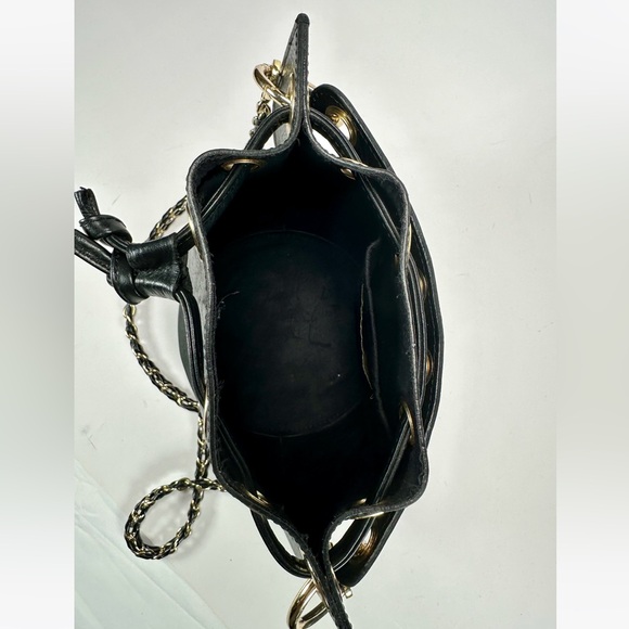 HOUSE OF HARLOW Original 1960 100% Leather Bucket Crossbody Drawstring Bag - Picture 6 of 11